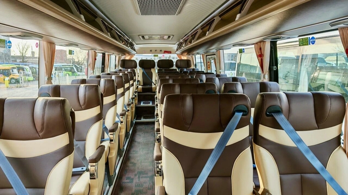 福田歐輝BJ6906城間客車批量交付云南昇鑫旅游4.jpg