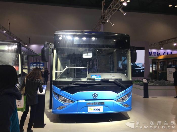 銀隆8.5、10.5米氫鈦動力公交車