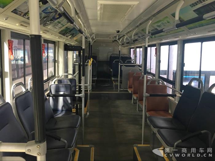 銀隆8.5、10.5米氫鈦動力公交車