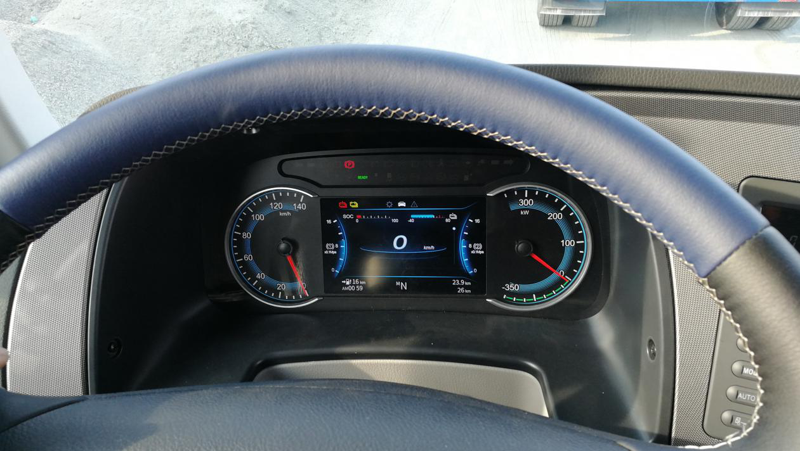 福田智藍換電重卡