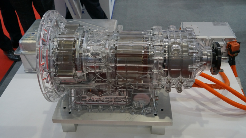 云內(nèi)動力DH45復合動力分流深混動力總成