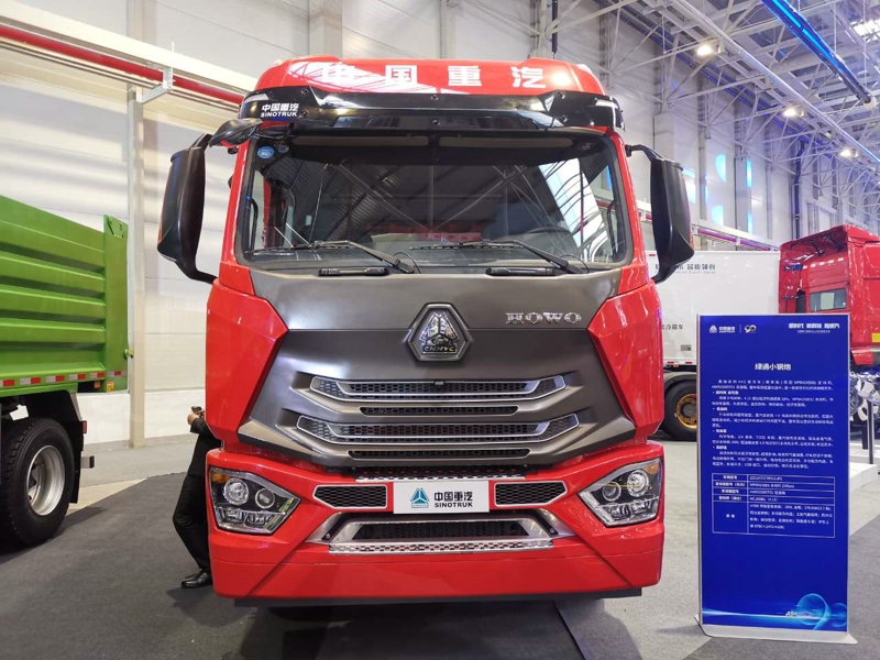 綠通小鋼炮——重汽豪瀚系列4×2載貨車（尊貴版），濰柴WP6H國六發(fā)動(dòng)機(jī)