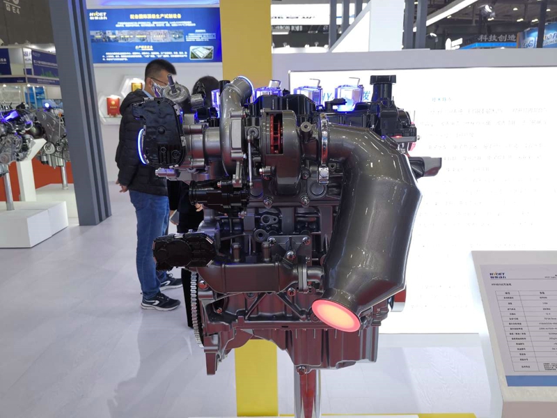 蜂巢動力HY4B15E汽油機，排量1499ml