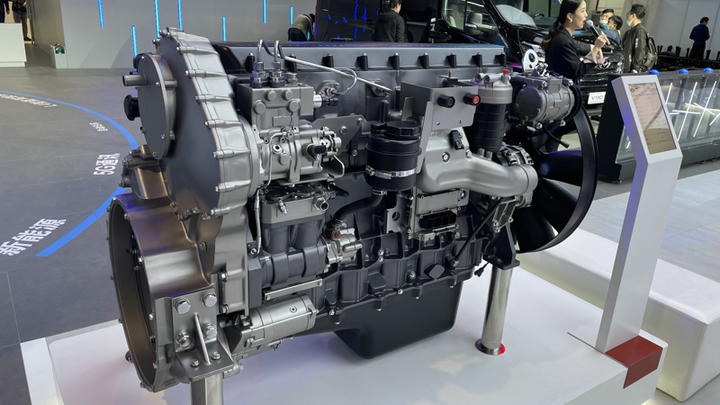 上菲紅CURSOR 13 國(guó)六發(fā)動(dòng)機(jī)